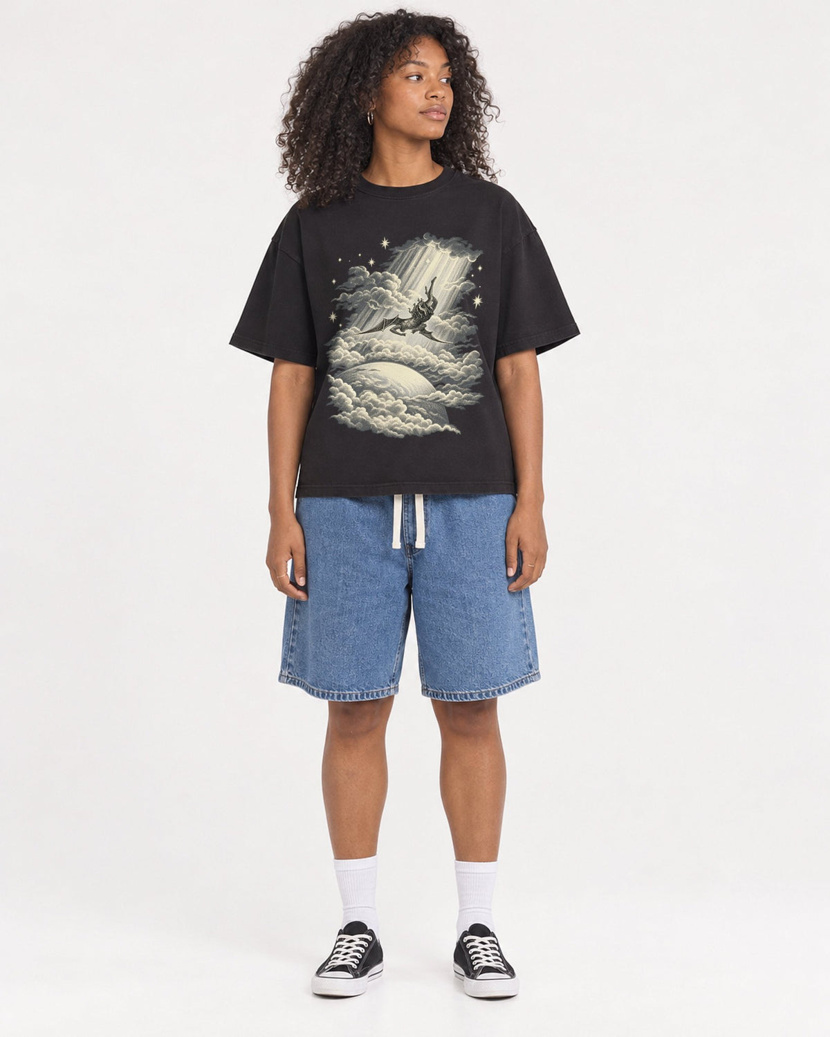 Mockup Boxy Heavyweight Tee Black female full-body 05