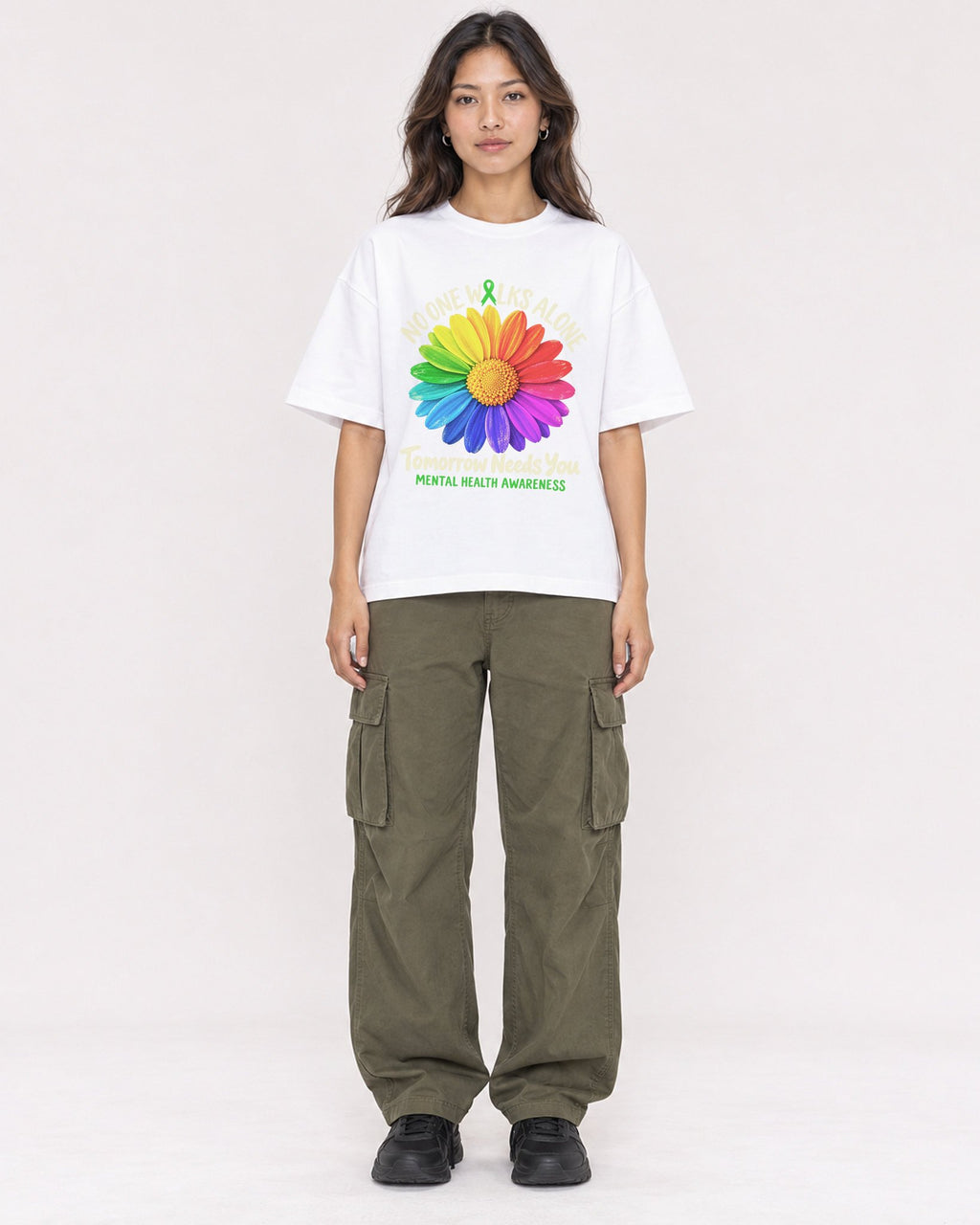 Mockup Boxy Heavyweight Tee White female full-body 02