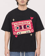 Mockup Boxy Heavyweight Tee Black male close-up 03