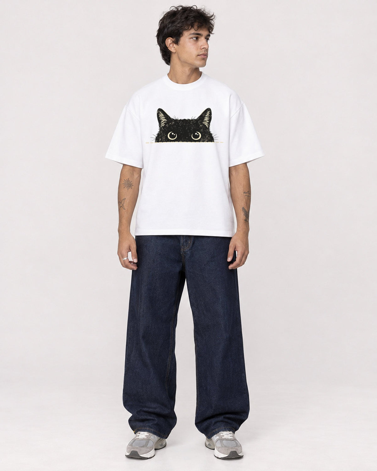 Mockup Boxy Heavyweight Tee White male full-body 06