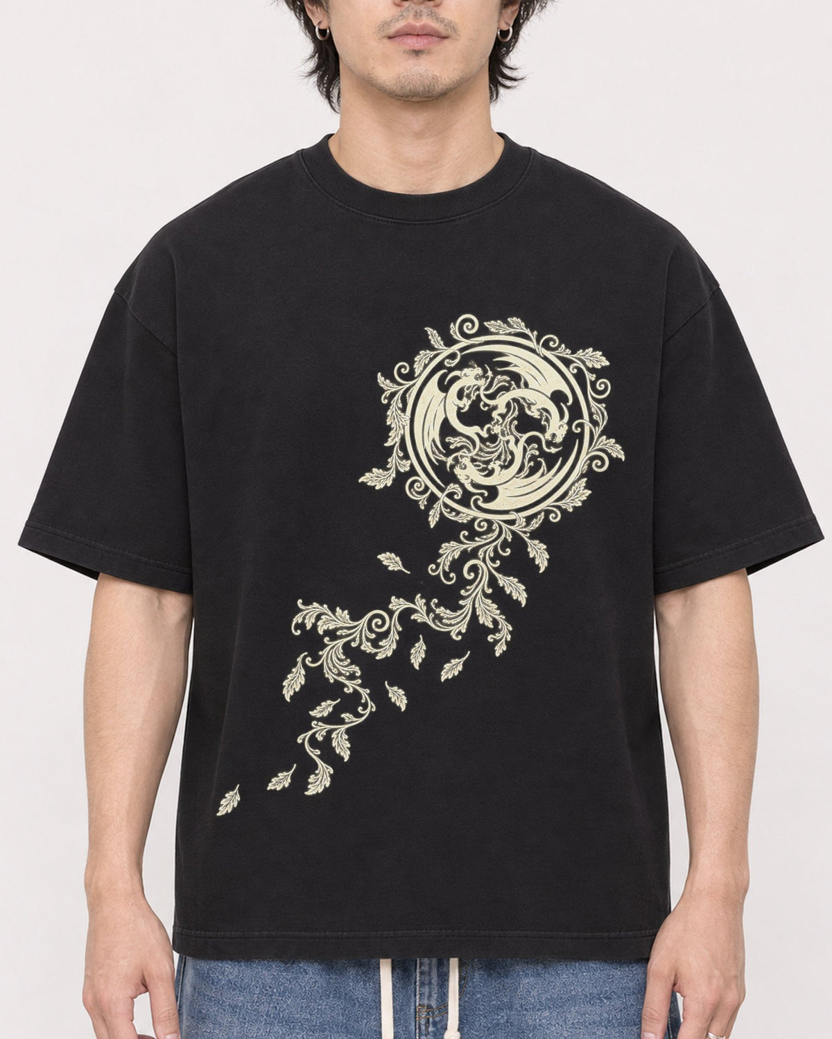 Mockup Boxy Heavyweight Tee Black male close-up 03