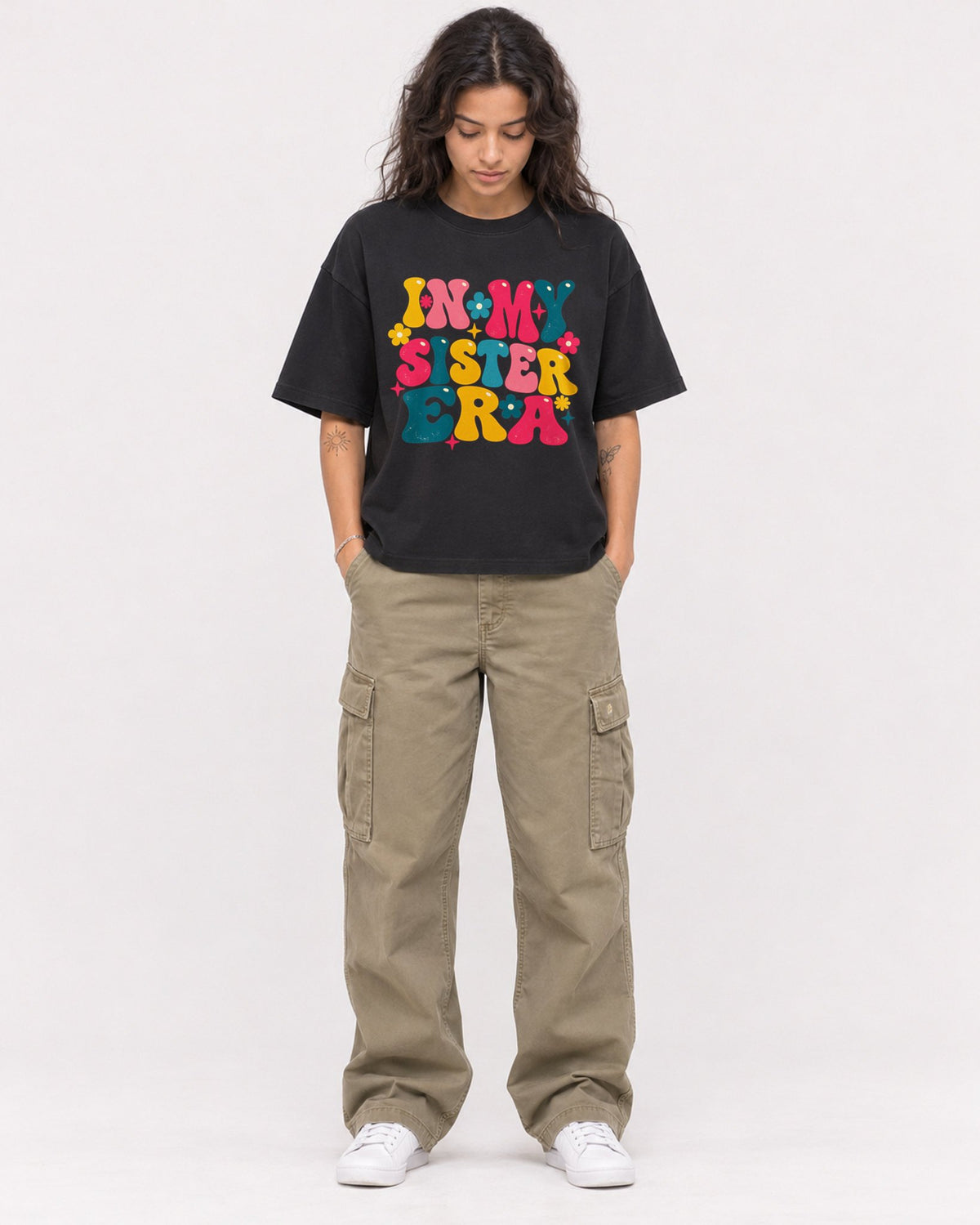 Mockup Boxy Heavyweight Tee Black female full-body 30