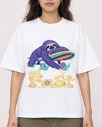 Mockup Boxy Heavyweight Tee White female close-up 02