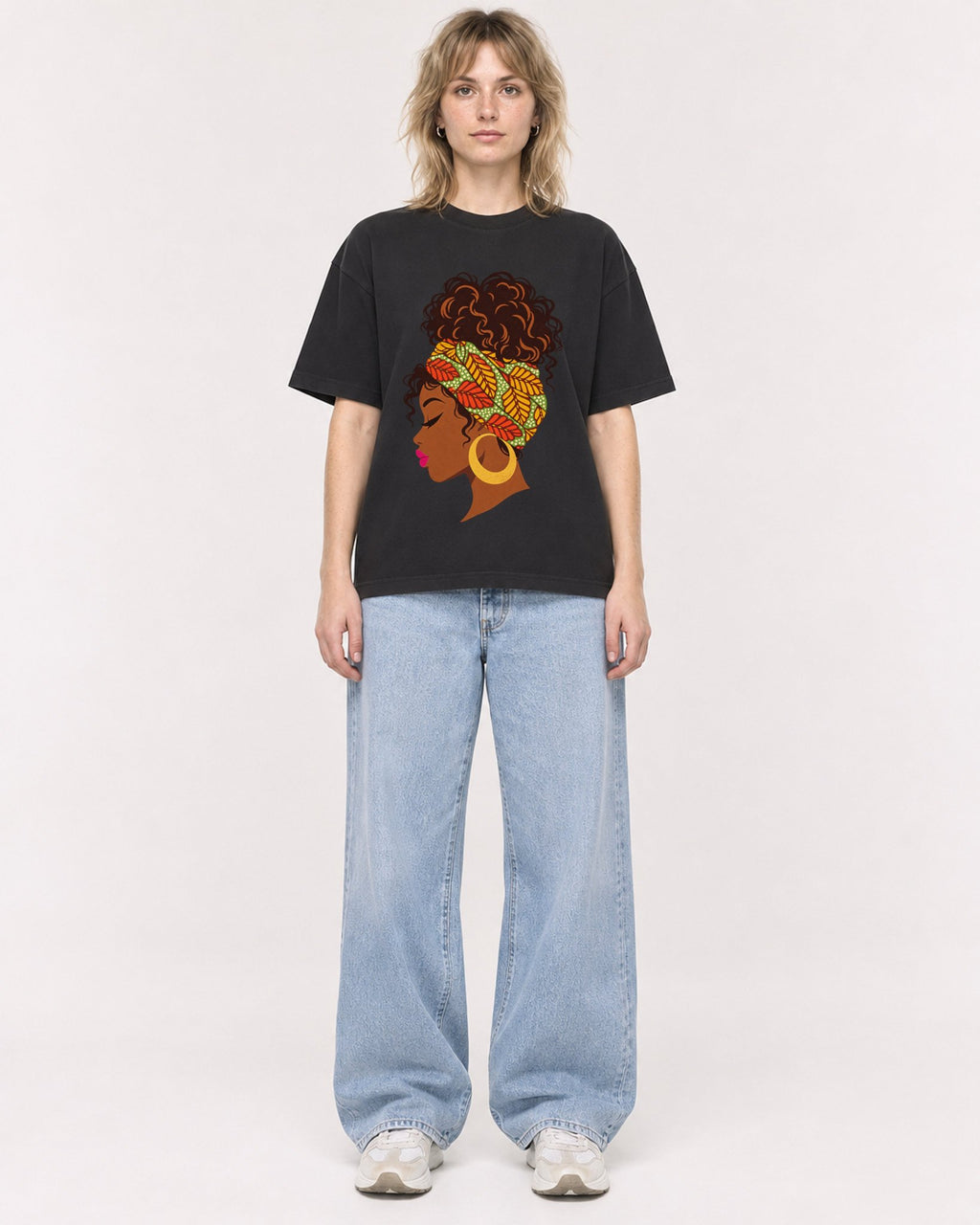 Mockup Boxy Heavyweight Tee Black female full-body 19