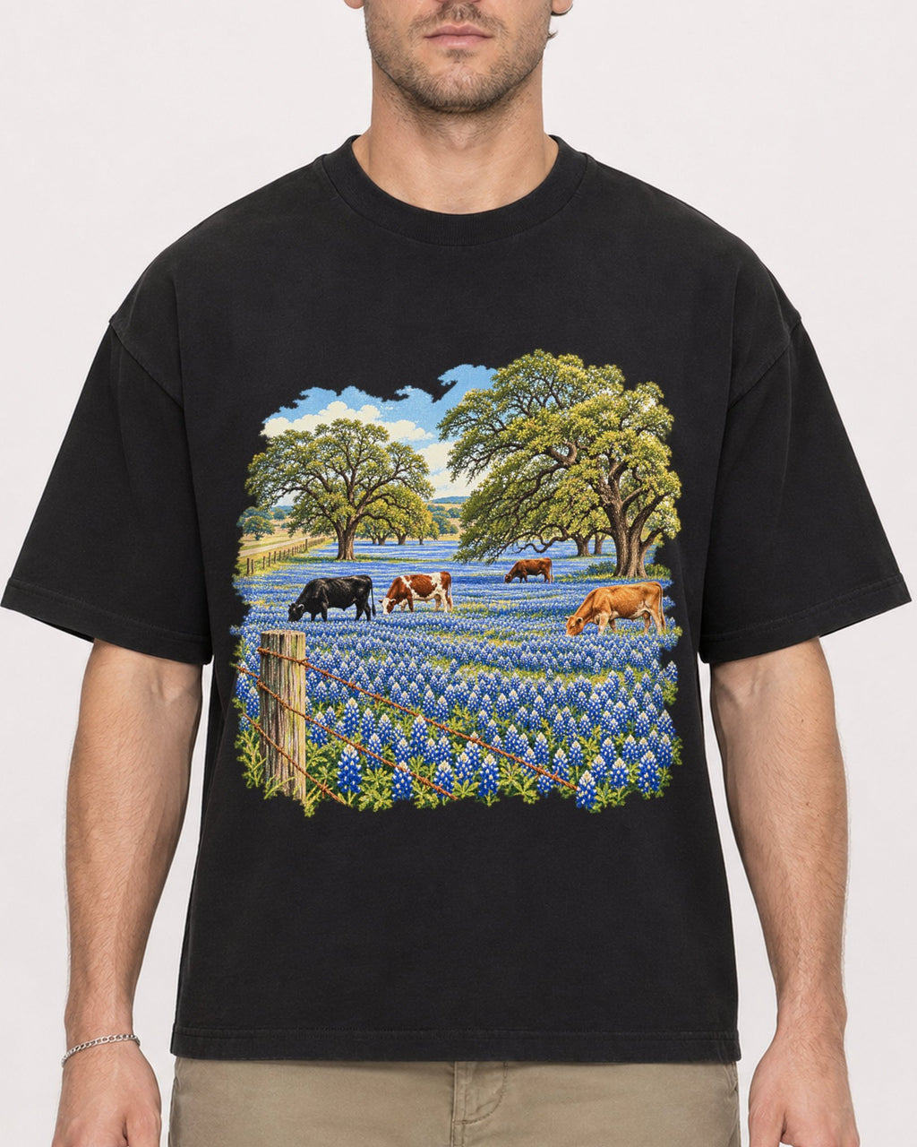Mockup Boxy Heavyweight Tee Black male close-up 08