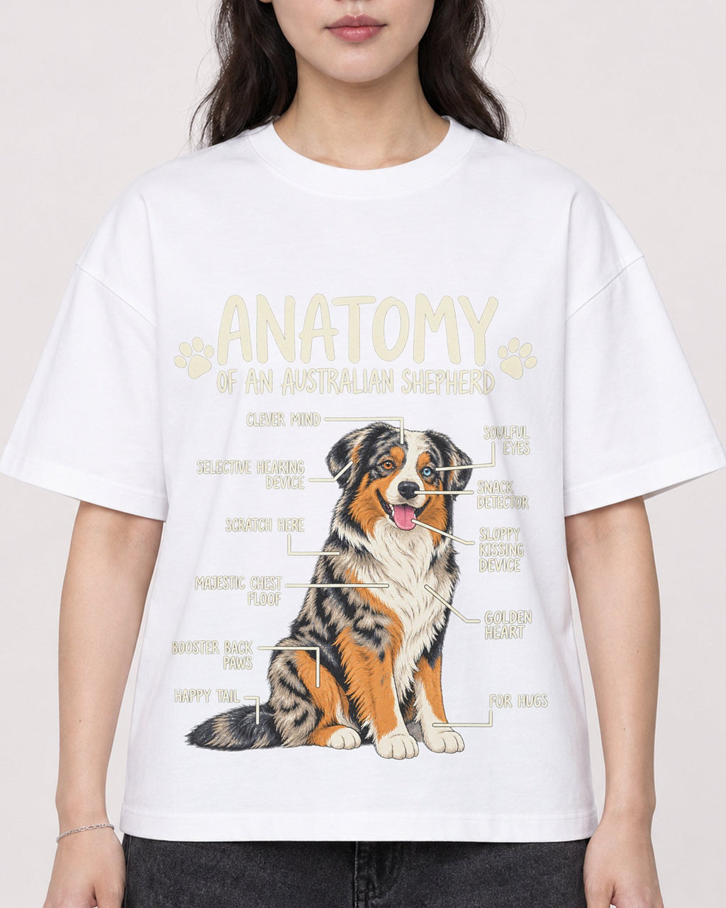 Mockup Boxy Heavyweight Tee White female close-up 03