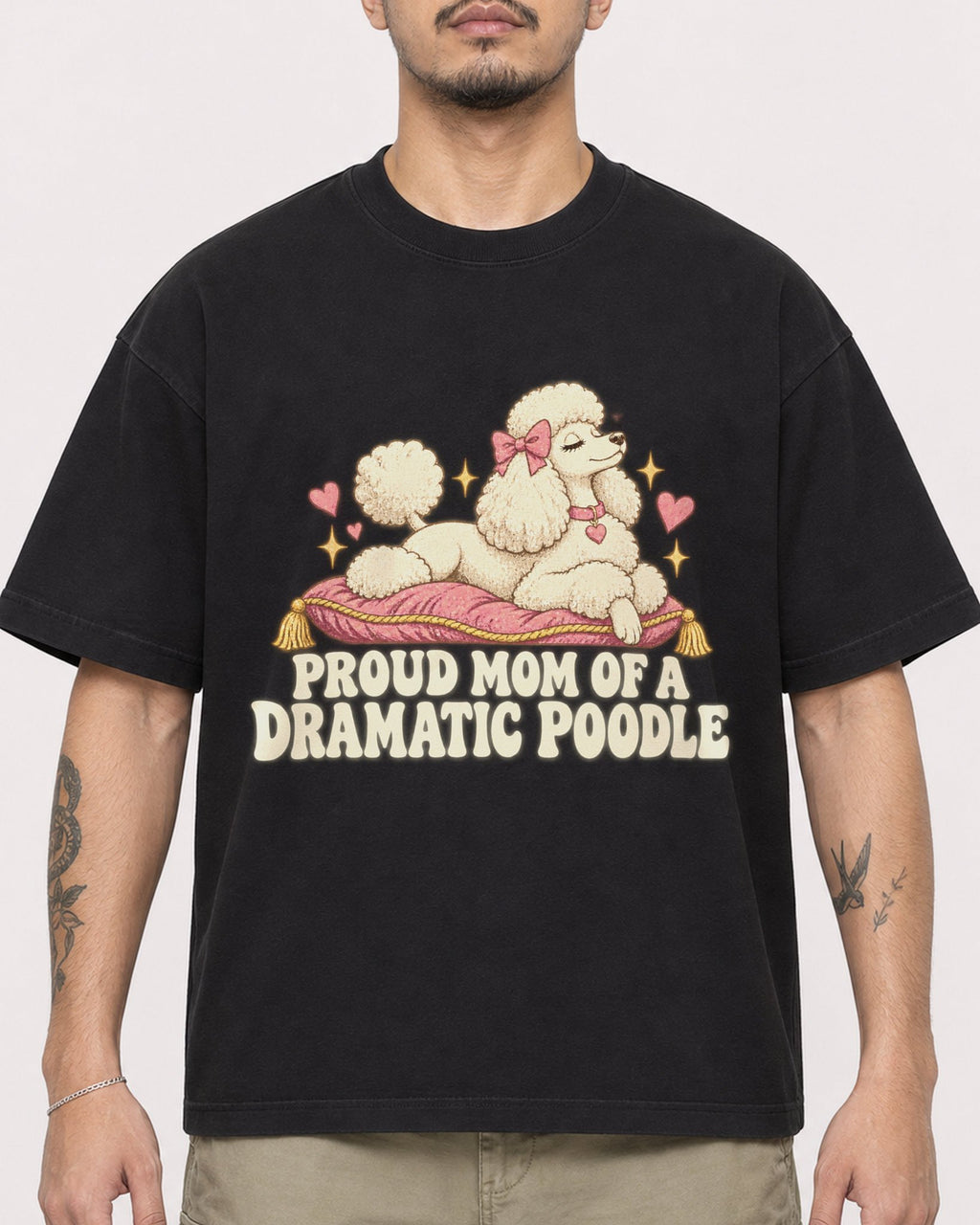 Mockup Boxy Heavyweight Tee Black male close-up 12