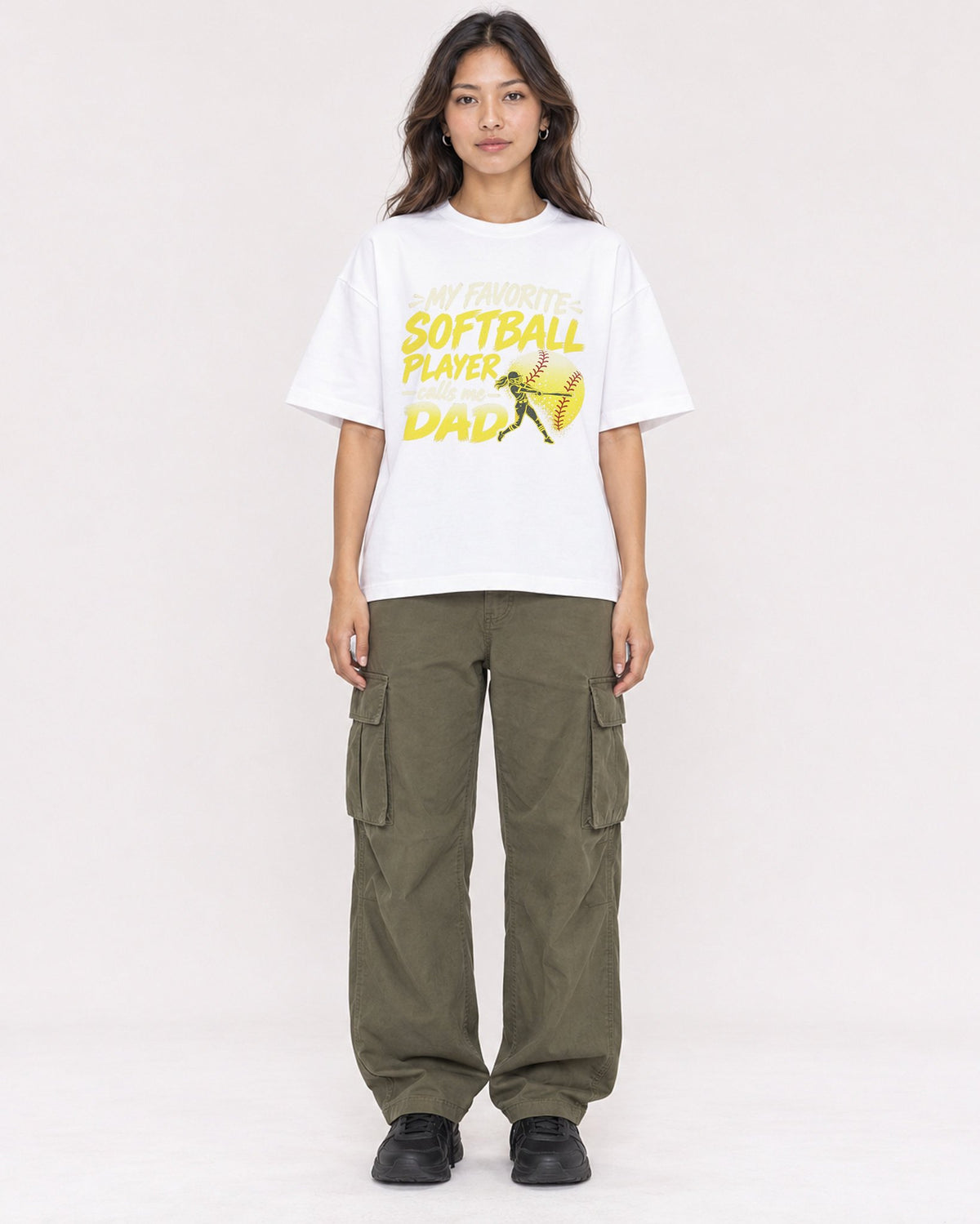 Mockup Boxy Heavyweight Tee White female full-body 02