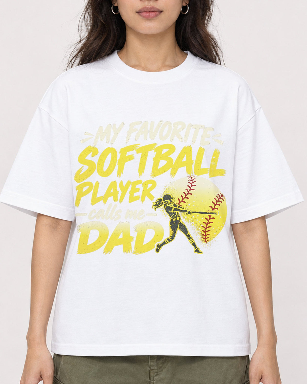 Mockup Boxy Heavyweight Tee White female close-up 02