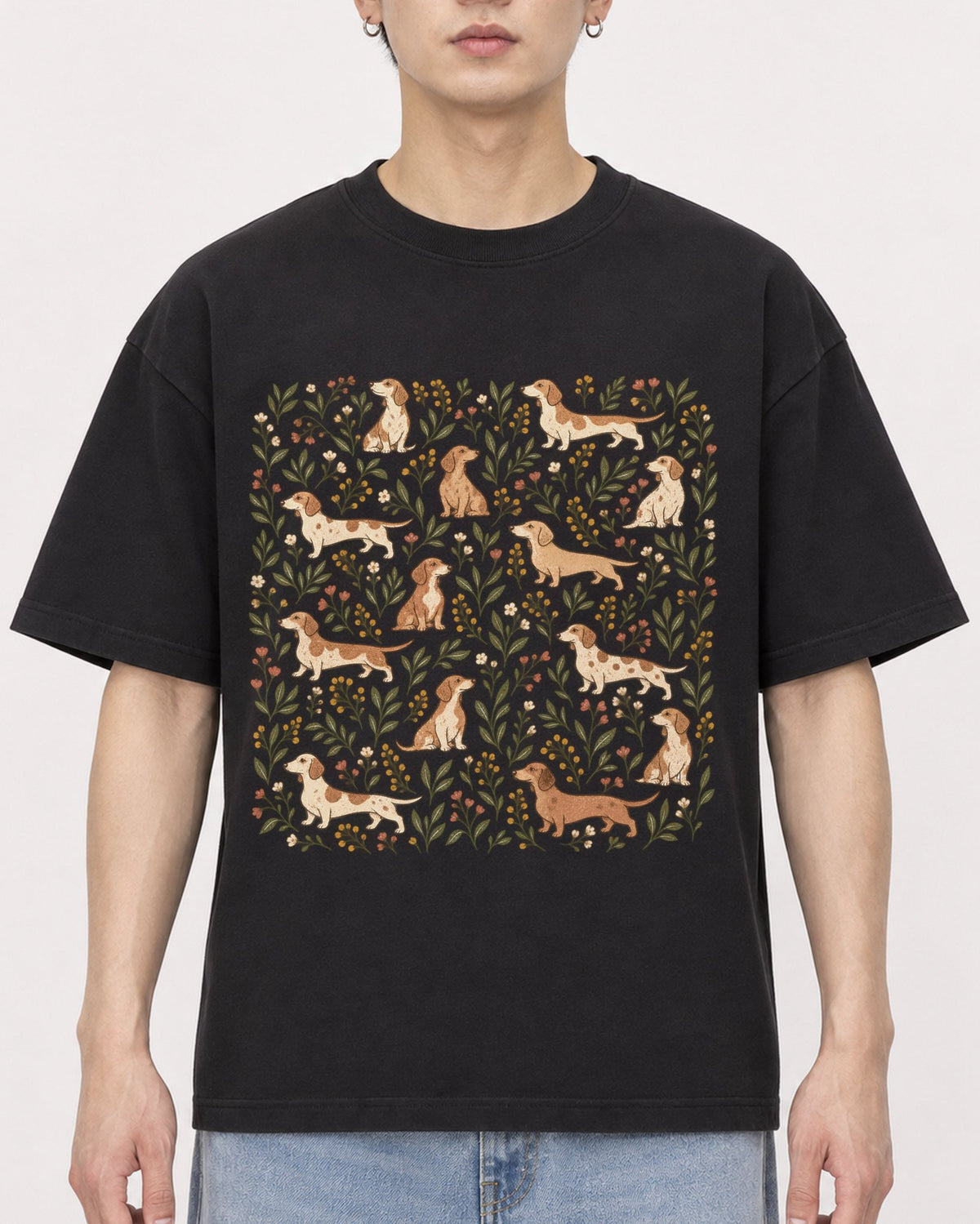 Mockup Boxy Heavyweight Tee Black male close-up 01