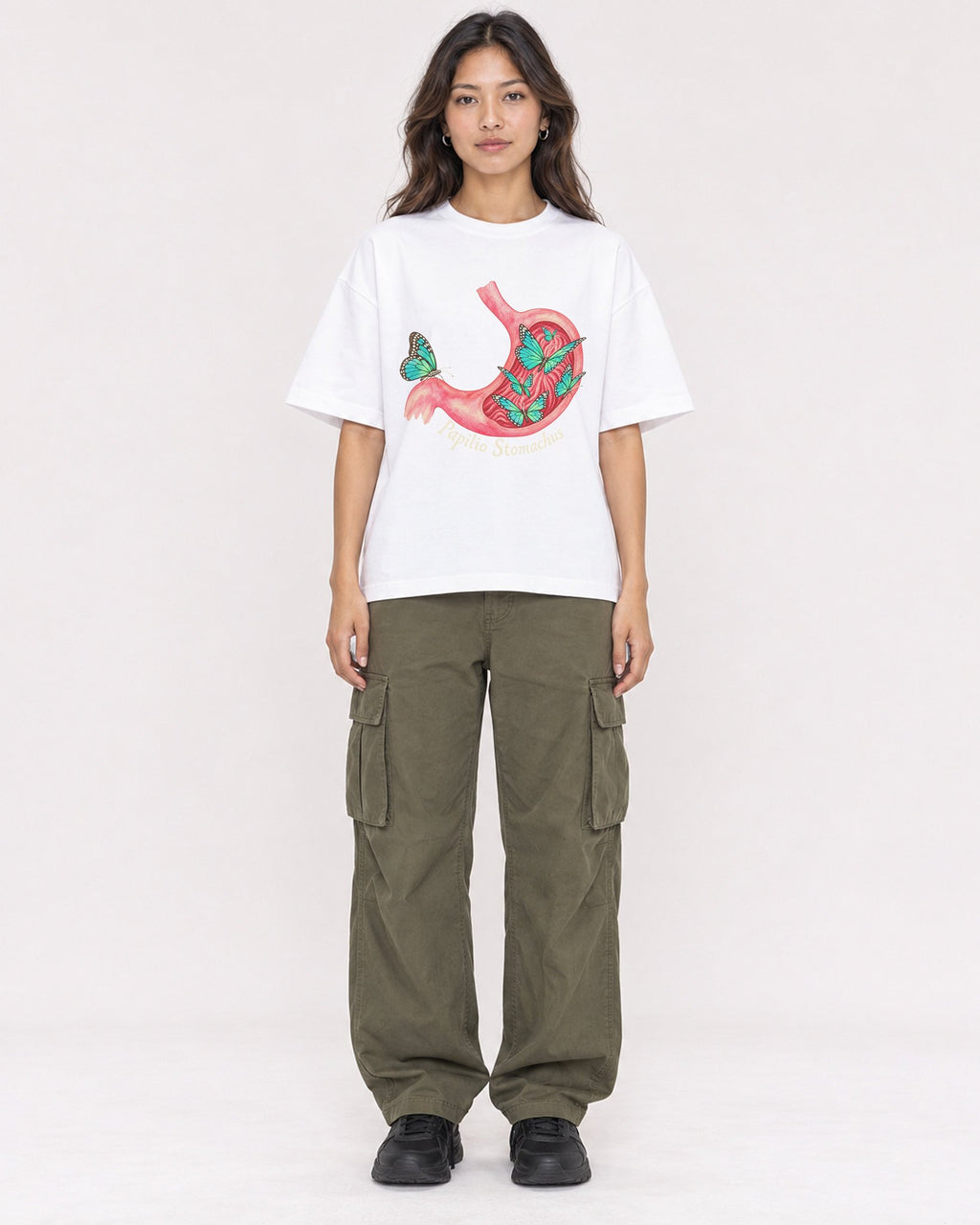 Mockup Boxy Heavyweight Tee White female full-body 02