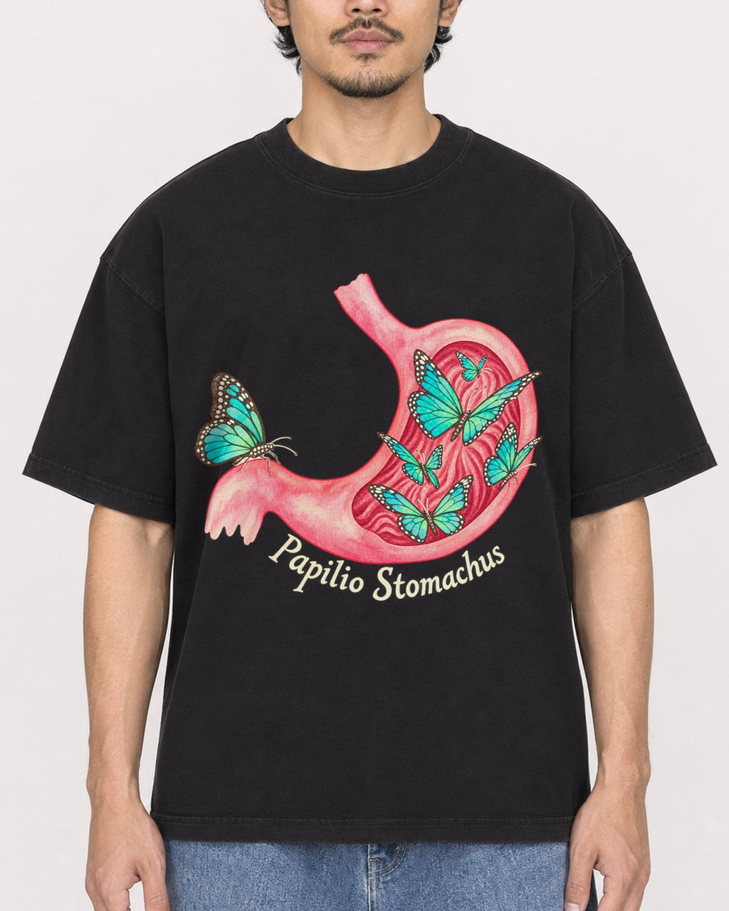 Mockup Boxy Heavyweight Tee Black male close-up 02