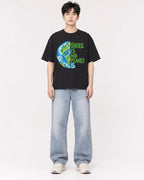Mockup Boxy Heavyweight Tee Black male full-body 01