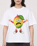 Mockup Boxy Heavyweight Tee White female close-up 03