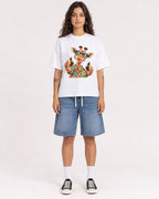 Mockup Boxy Heavyweight Tee White female full-body 06