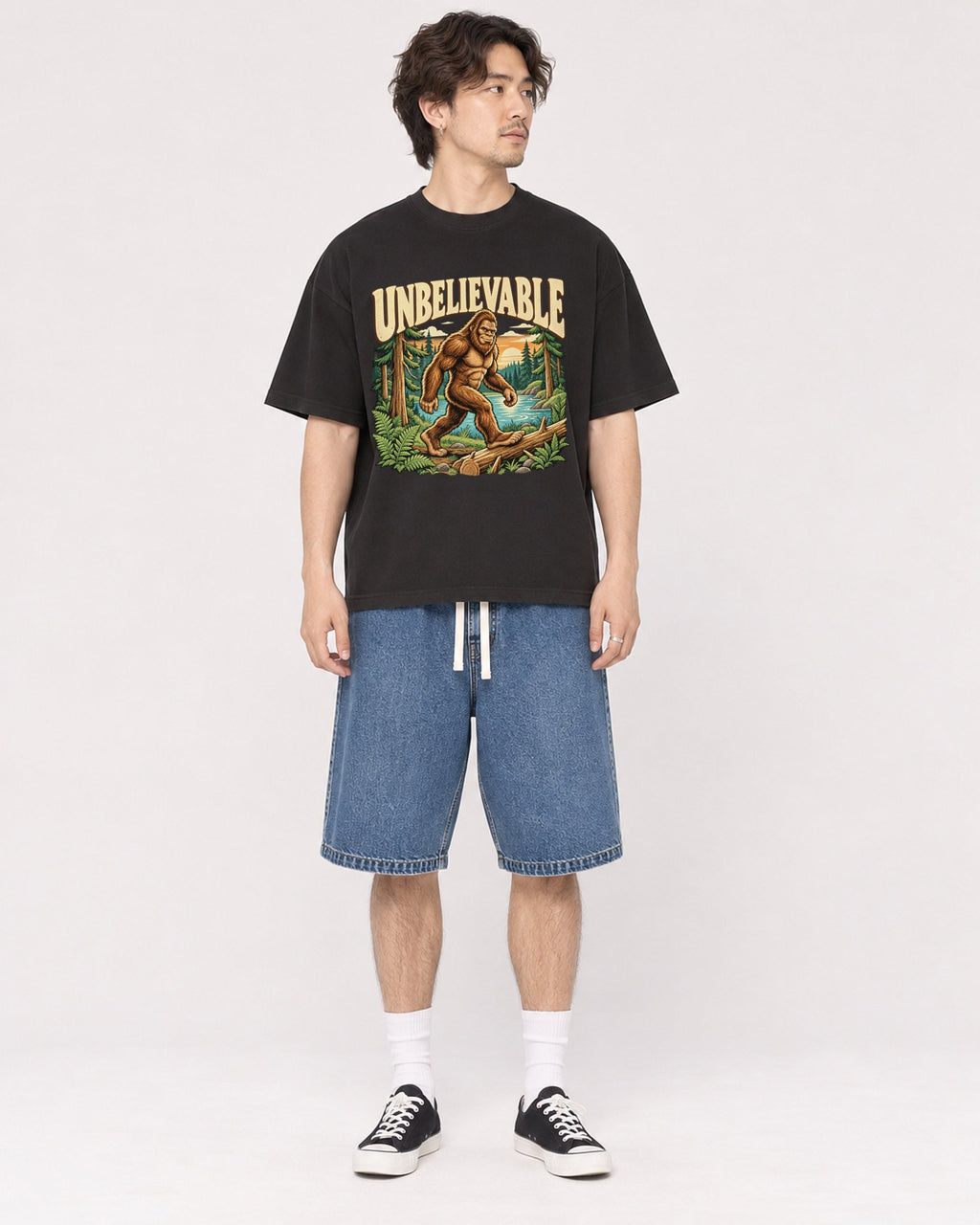 Mockup Boxy Heavyweight Tee Black male full-body 03