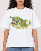 Mockup Boxy Heavyweight Tee White female close-up 10