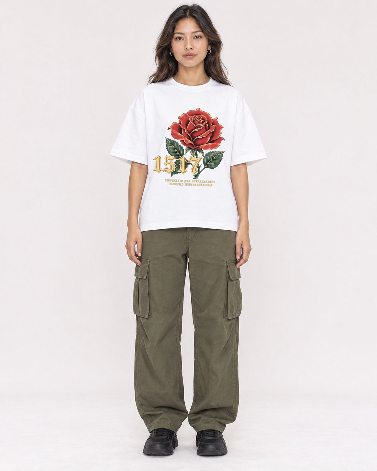 Mockup Boxy Heavyweight Tee White female full-body 02
