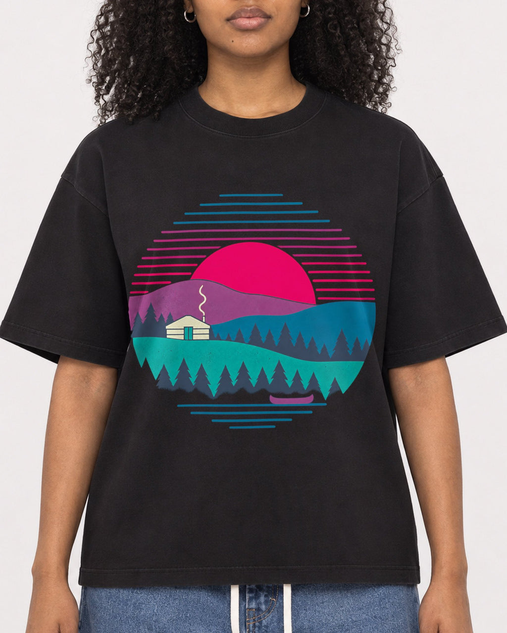 Mockup Boxy Heavyweight Tee Black female close-up 05
