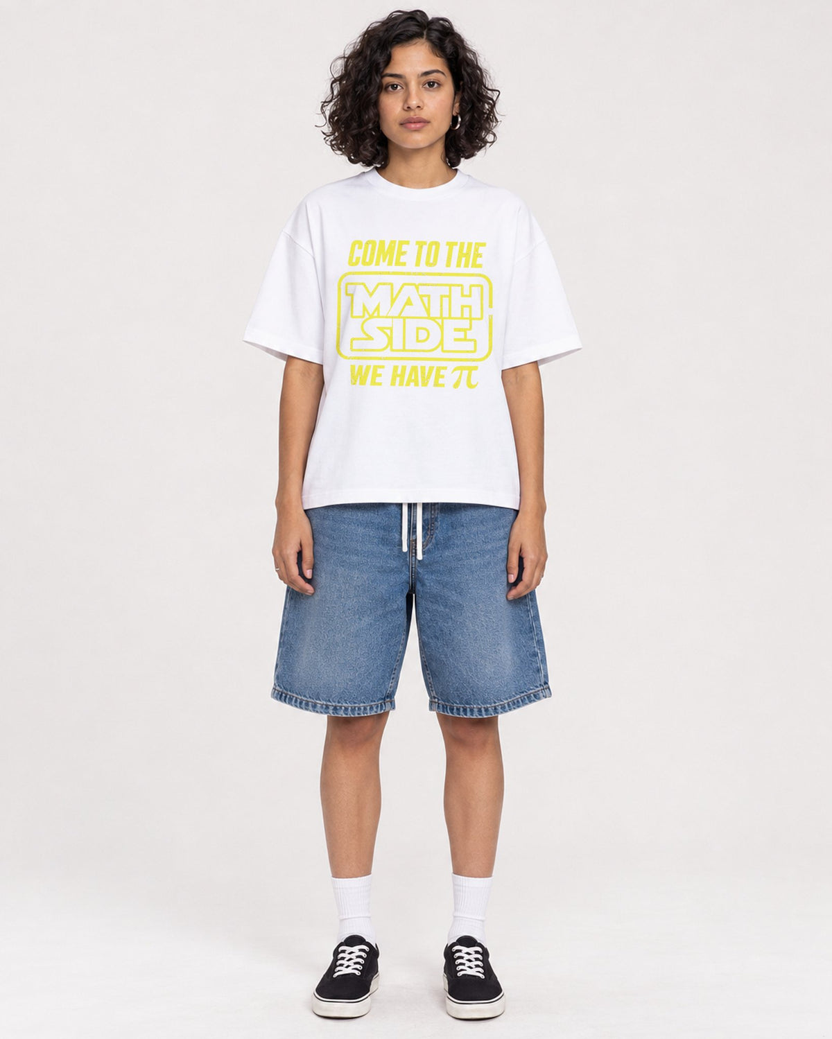 Mockup Boxy Heavyweight Tee White female full-body 26