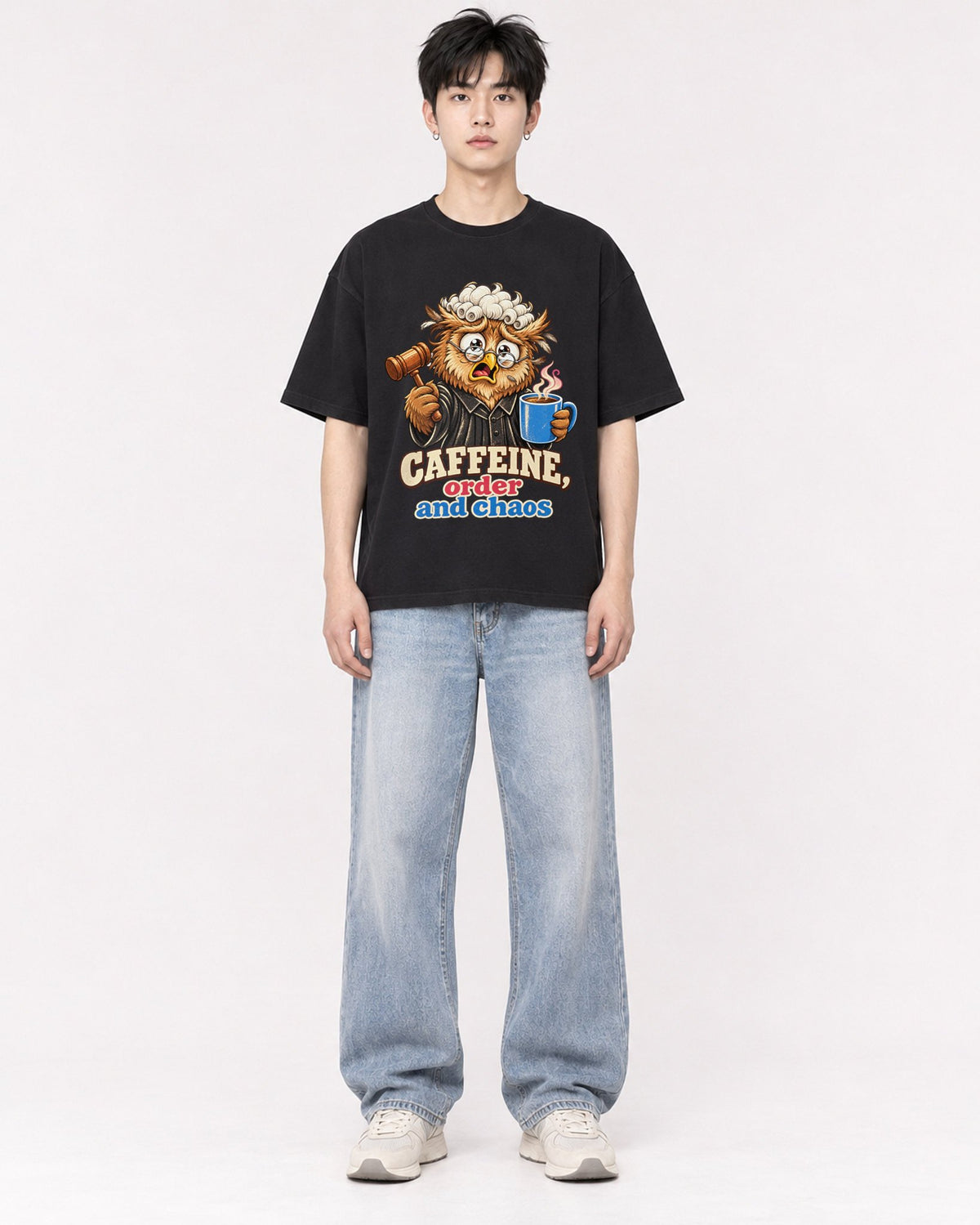 Mockup Boxy Heavyweight Tee Black male full-body 01