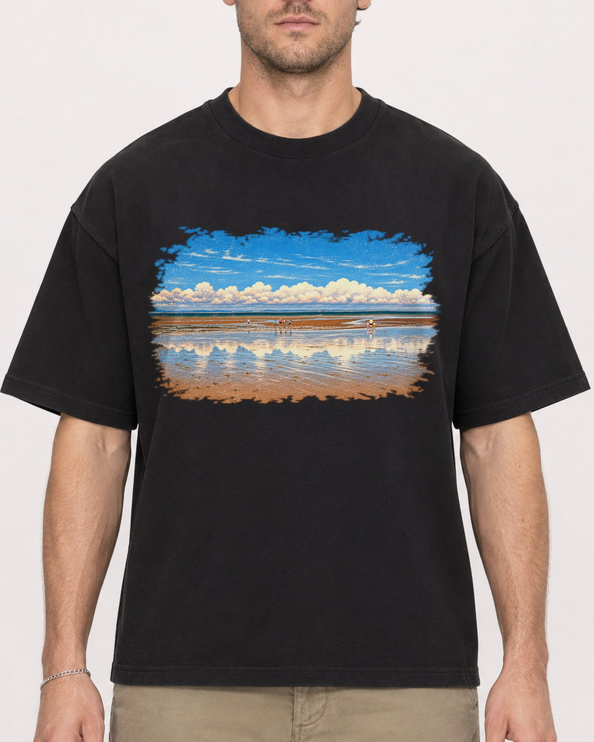 Mockup Boxy Heavyweight Tee Black male close-up 08