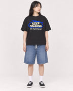 Mockup Boxy Heavyweight Tee Black female full-body 13