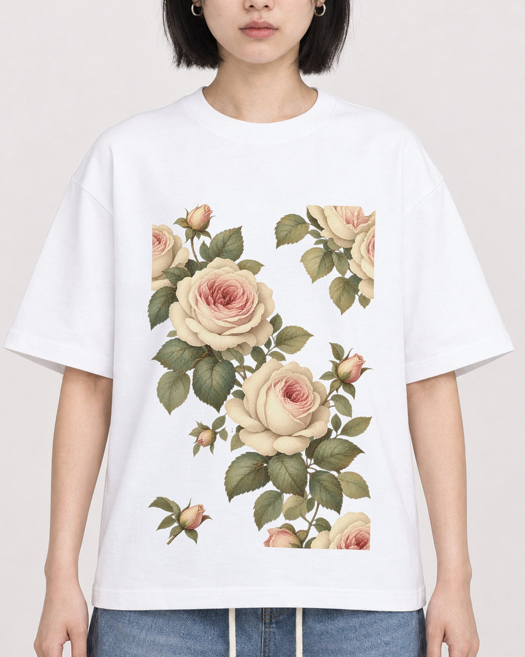 Mockup Boxy Heavyweight Tee White female close-up 11