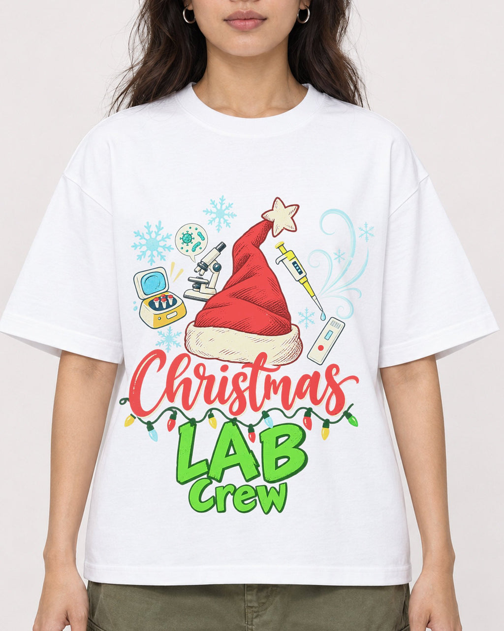 Mockup Boxy Heavyweight Tee White female close-up 02