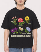 Mockup Boxy Heavyweight Tee Black male close-up 03