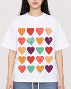 Mockup Boxy Heavyweight Tee White female close-up 01