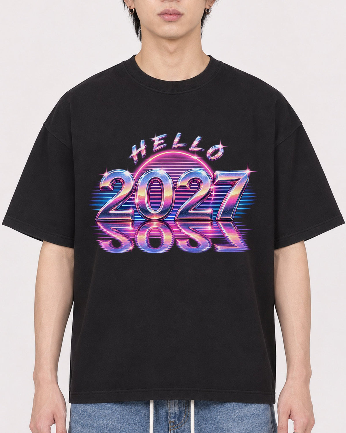 Mockup Boxy Heavyweight Tee Black male close-up 11