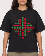 Mockup Boxy Heavyweight Tee Black female close-up 06
