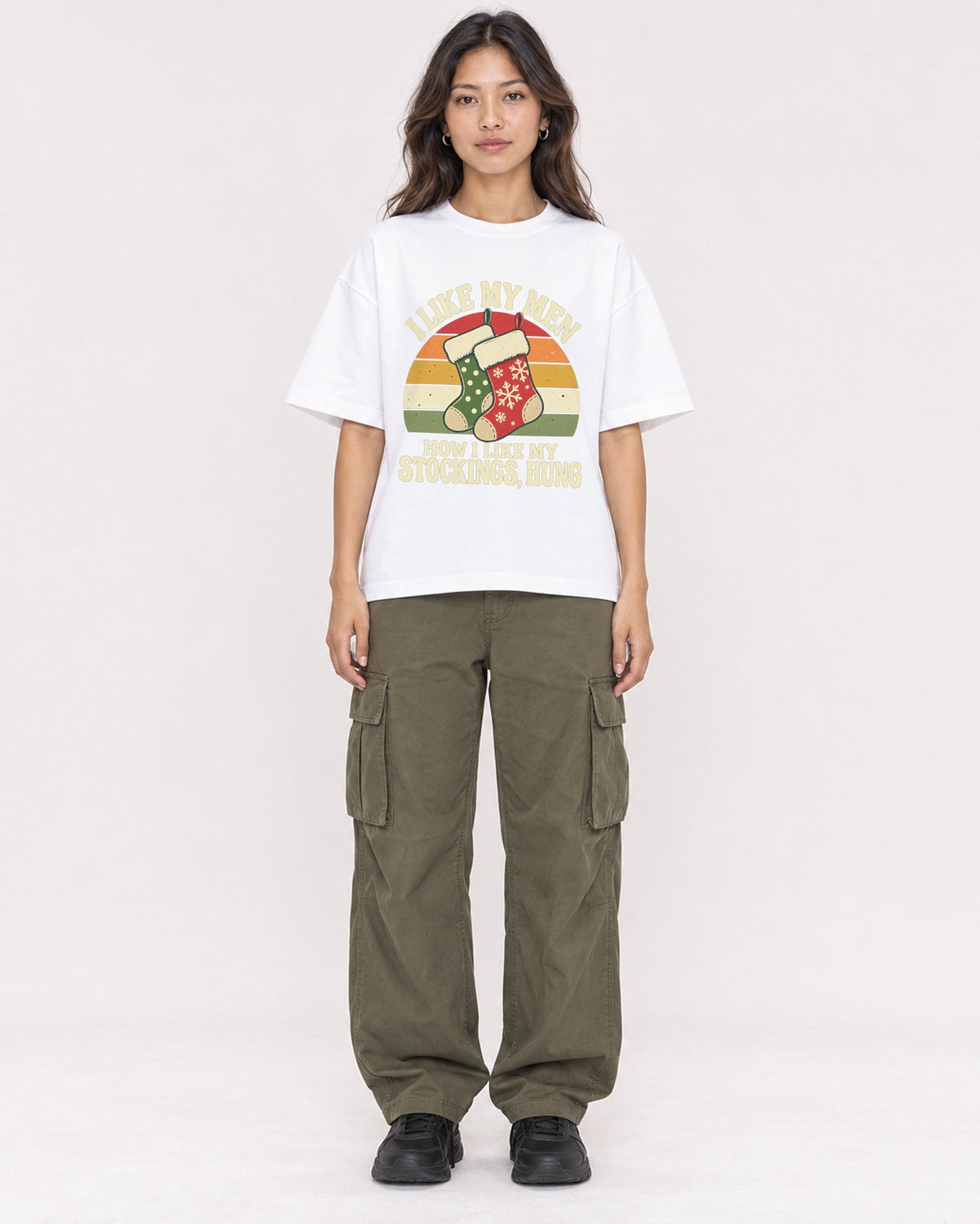 Mockup Boxy Heavyweight Tee White female full-body 02