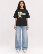 Mockup Boxy Heavyweight Tee Black female full-body 07