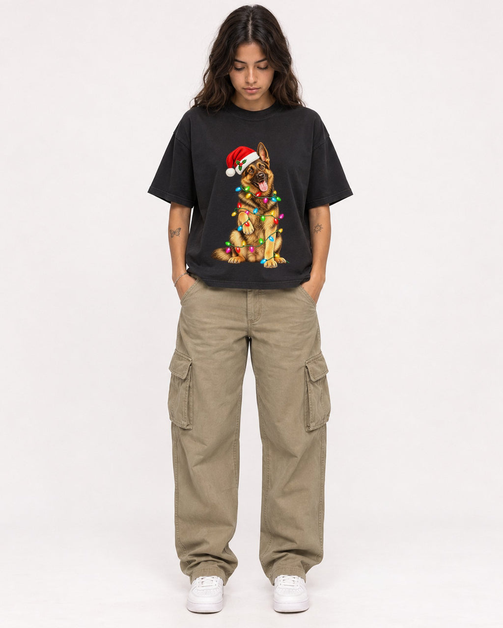 Mockup Boxy Heavyweight Tee Black female full-body 06