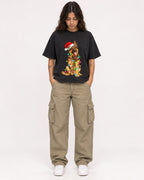 Mockup Boxy Heavyweight Tee Black female full-body 06