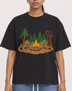 Mockup Boxy Heavyweight Tee Black female close-up 25