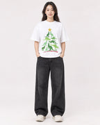 Mockup Boxy Heavyweight Tee White female full-body 03