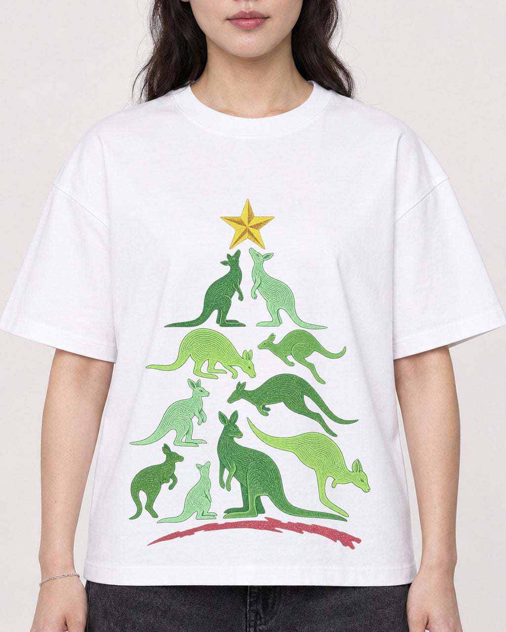 Mockup Boxy Heavyweight Tee White female close-up 03