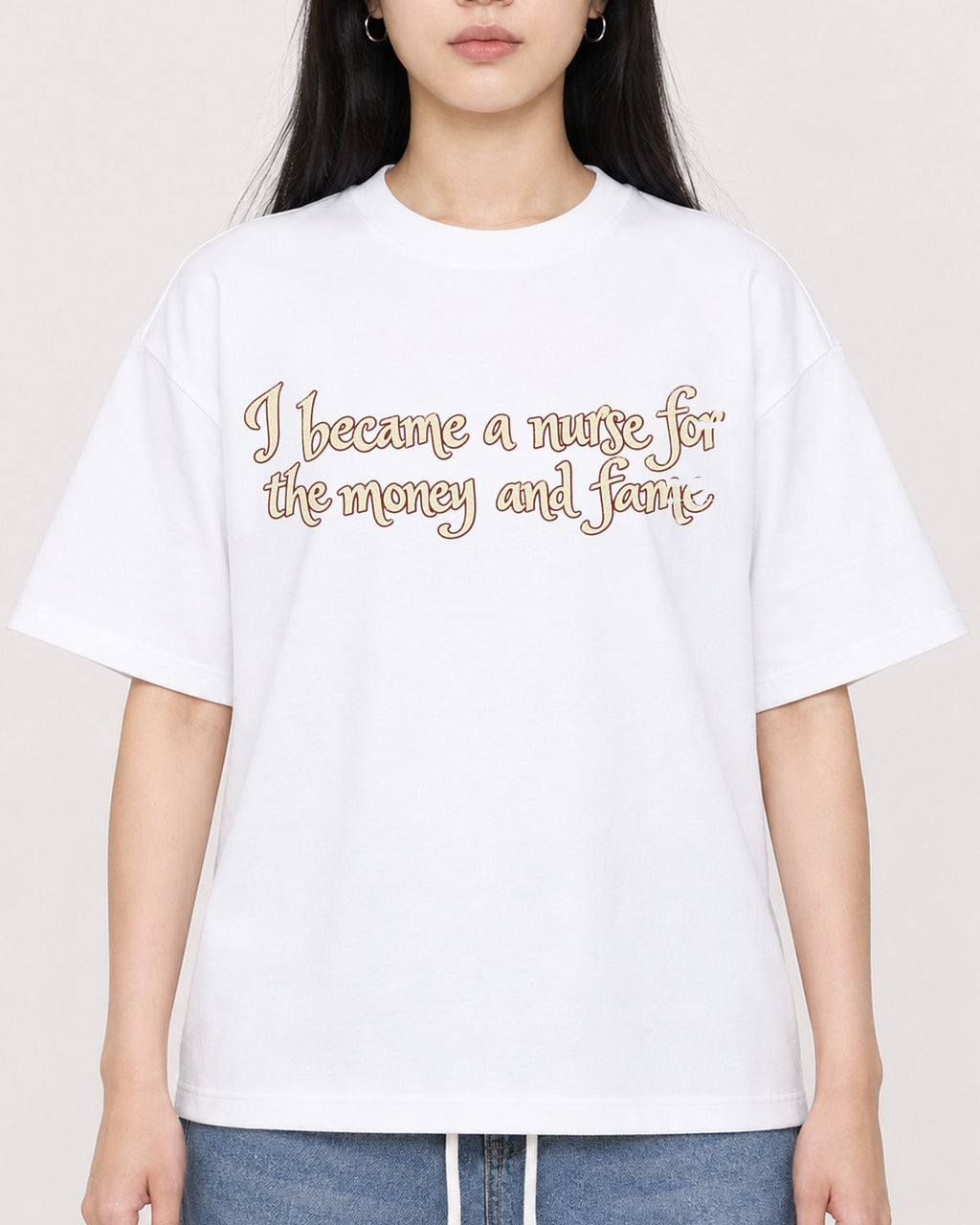 Mockup Boxy Heavyweight Tee White female close-up 01