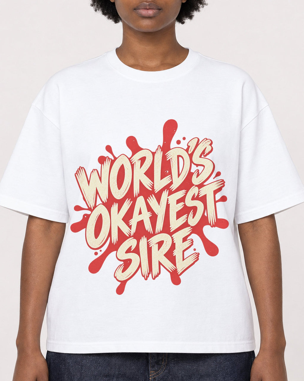 Mockup Boxy Heavyweight Tee White female close-up 14
