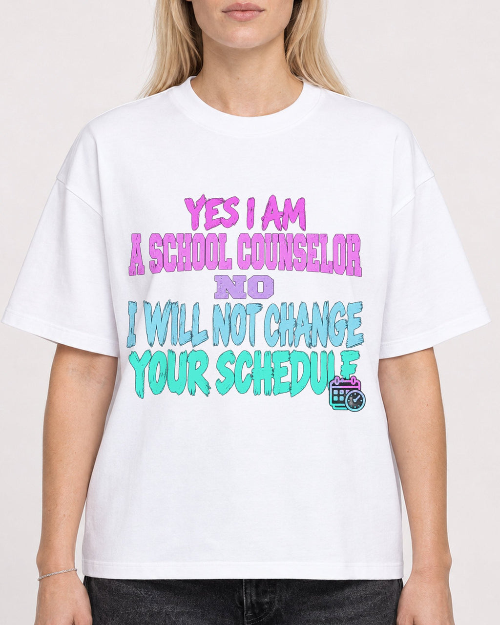 Mockup Boxy Heavyweight Tee White female close-up 08