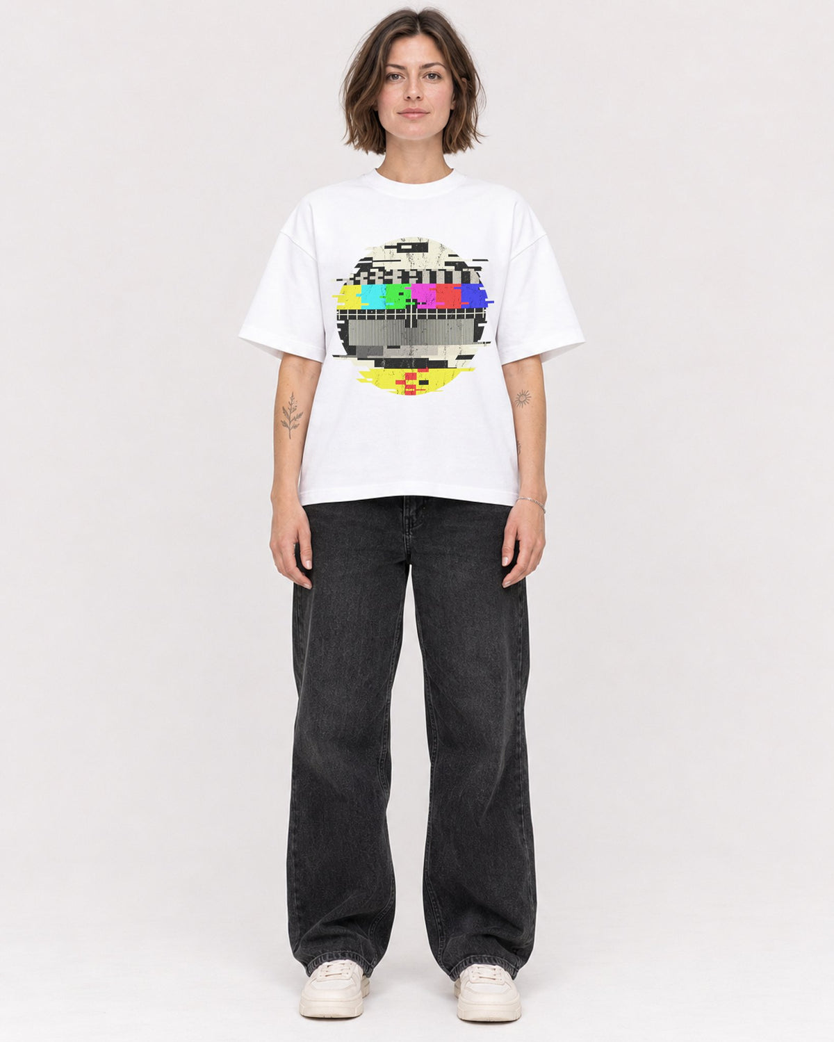 Mockup Boxy Heavyweight Tee White female full-body 18
