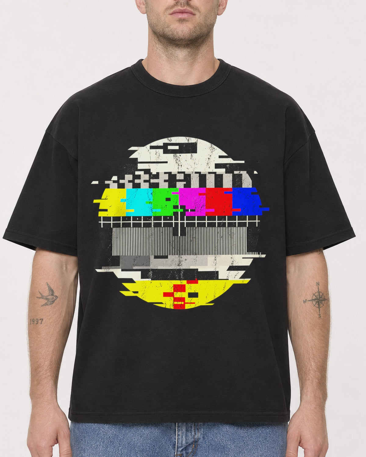 Mockup Boxy Heavyweight Tee Black male close-up 18