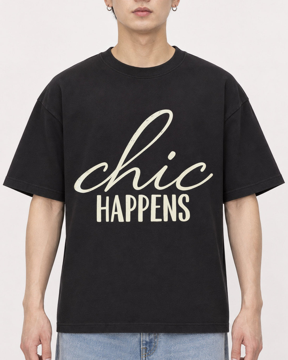 Mockup Boxy Heavyweight Tee Black male close-up 01