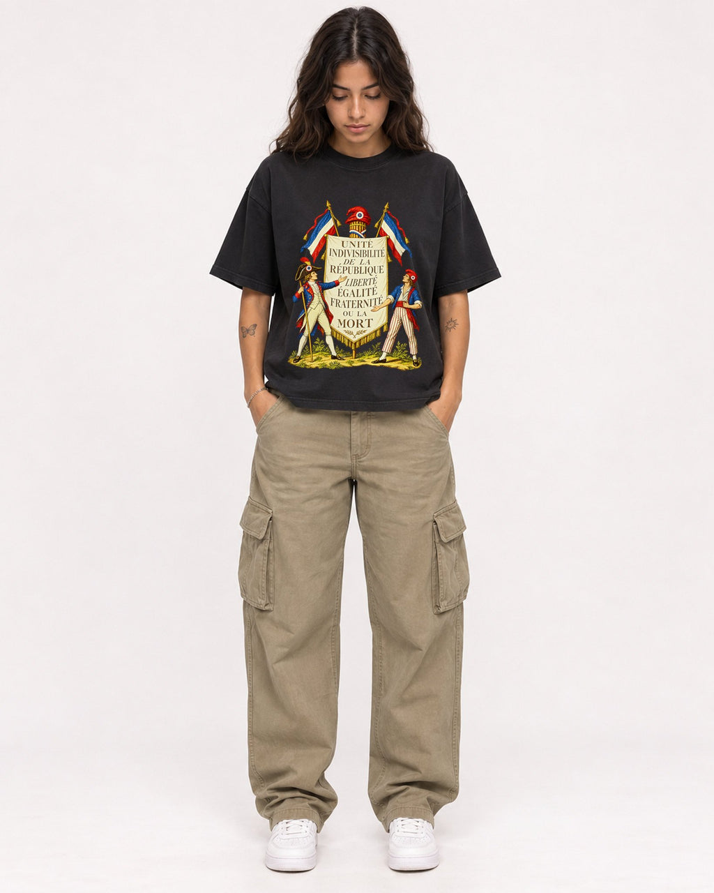 Mockup Boxy Heavyweight Tee Black female full-body 06
