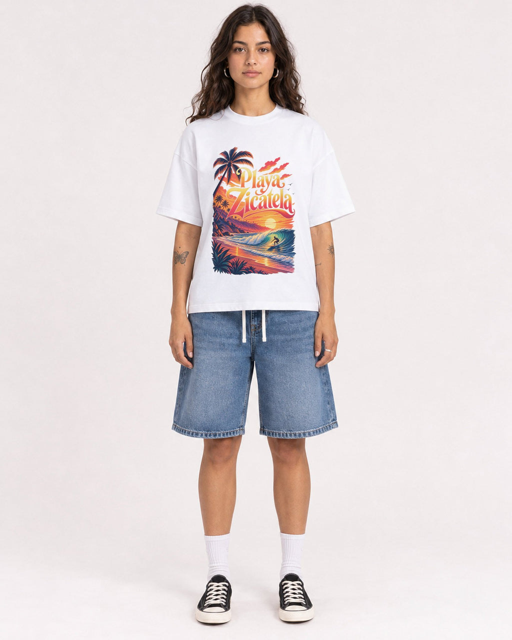 Mockup Boxy Heavyweight Tee White female full-body 06