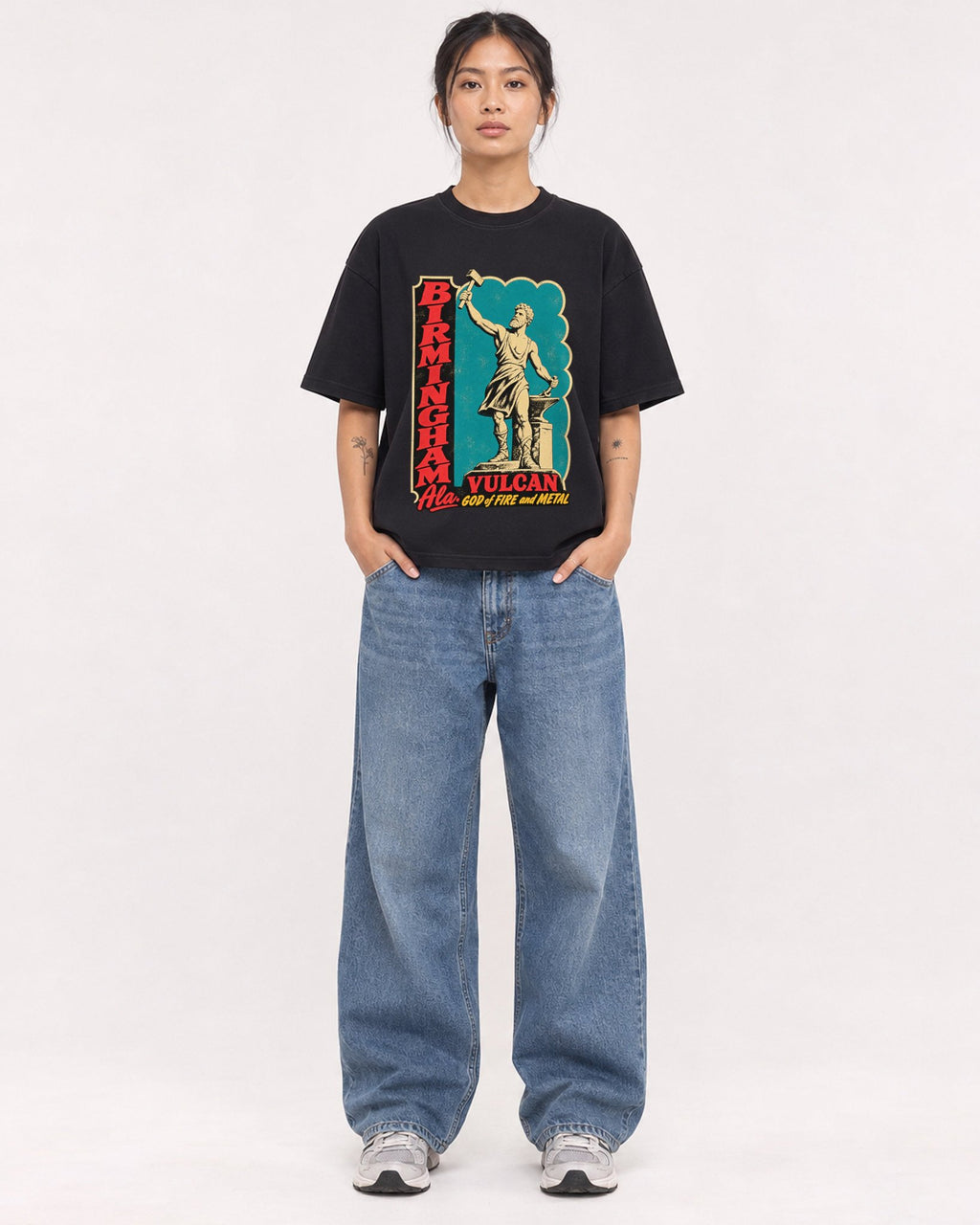 Mockup Boxy Heavyweight Tee Black female full-body 12