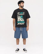 Mockup Boxy Heavyweight Tee Black male full-body 07